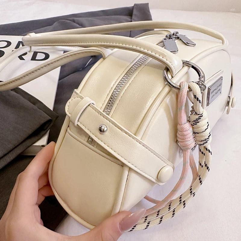 Totes Small Niche Design Armpit Bag For Women 2025 Fashionable And Versatile Commuting Single Shoulder Baguette Hand-held Bow