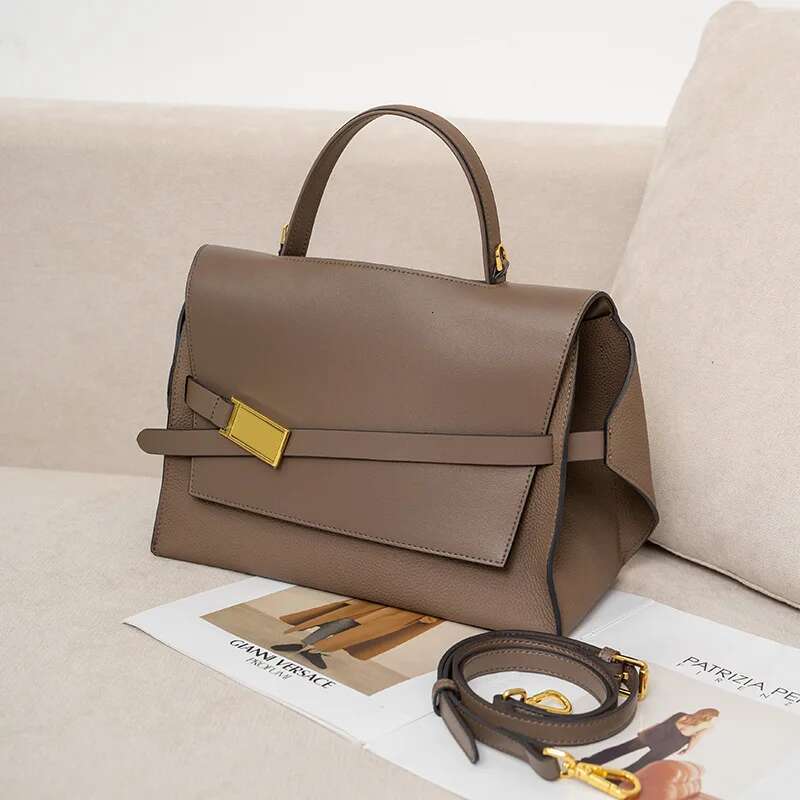High Quality Leather Tote Bags Women Square Handbags Designer Commuter Shoulder Crossbody Bag Large Capacity Bag