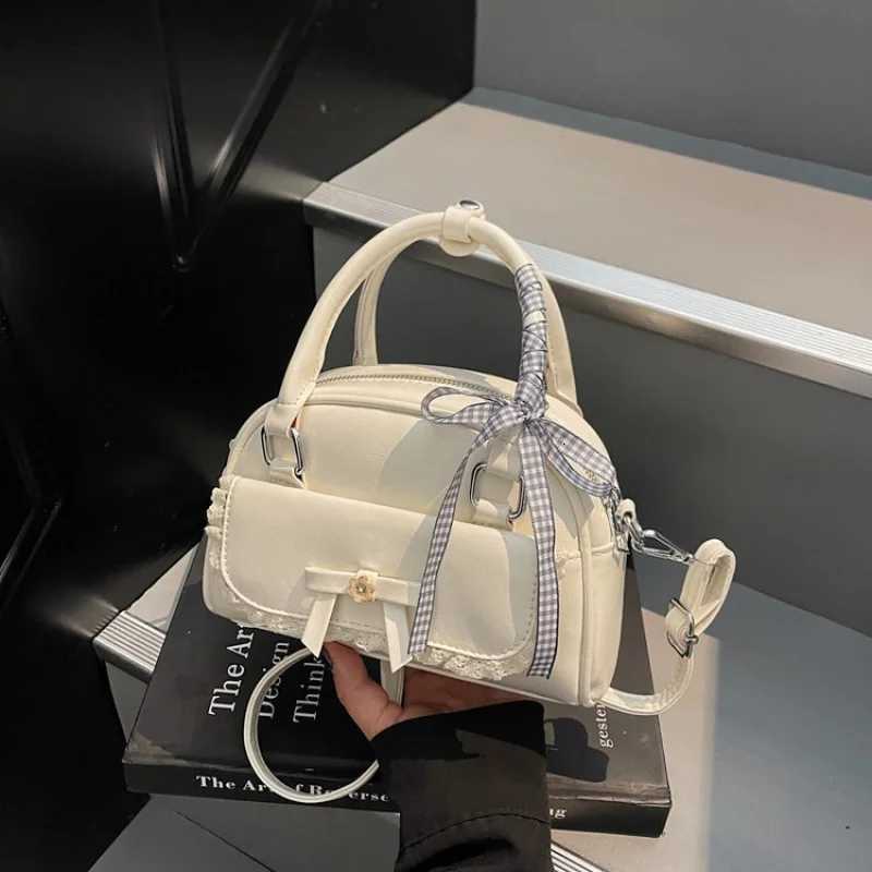 Popular Crossbody Bag For Women Luxury Brand Leather Material Lightweight And Chic For Effortless StyleT251122