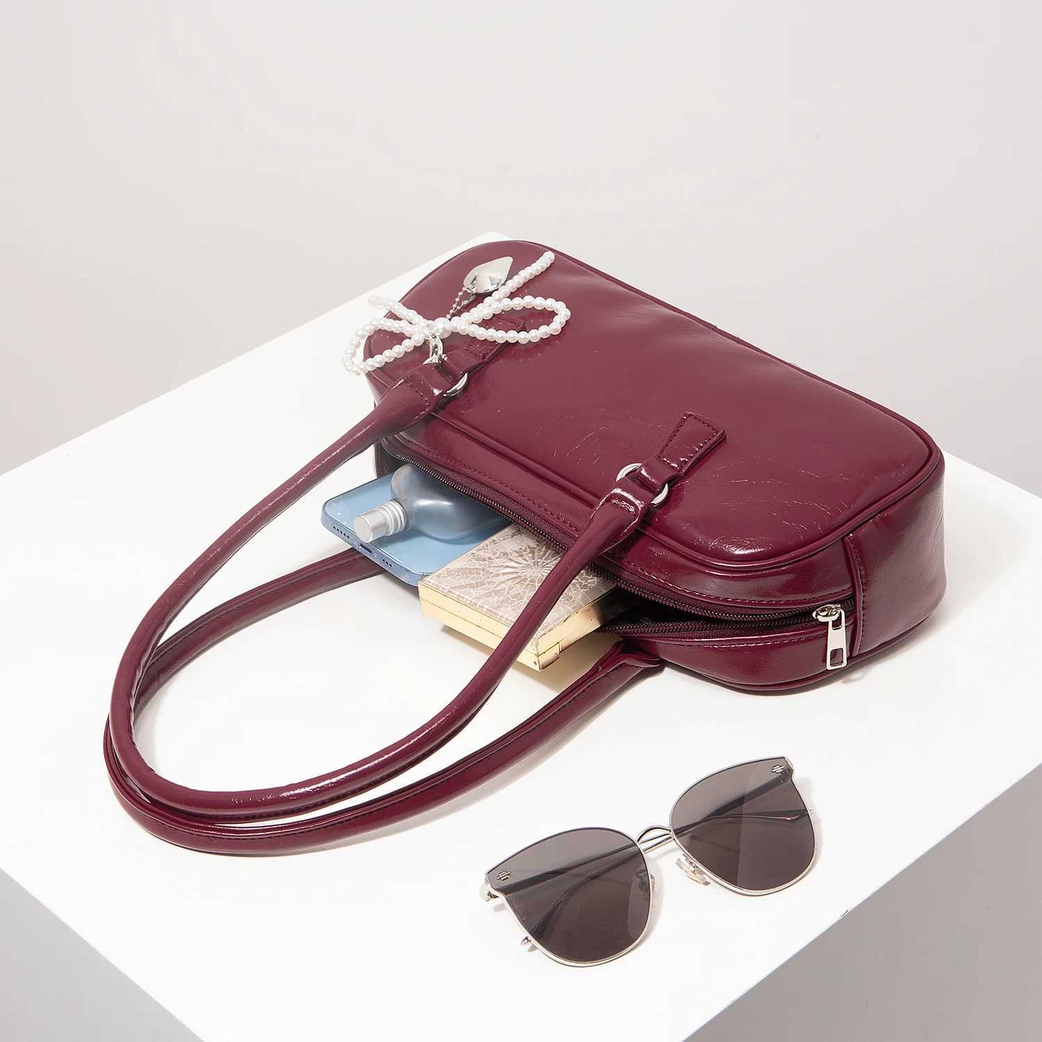 Premium Style Pu Shoulder Bag Suitable for Bowling Minimalist Womens Handbags Womens Work Bags Elegant Womens Bags Burgundy WalletsW250420