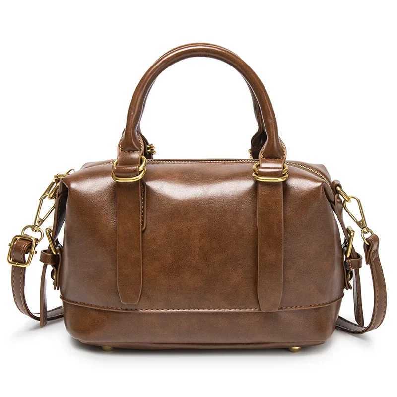 Retro Crossbody Bag Ladies Handbag Single Shoulder Boston Bag Versatile Lightweight Luxury New 2025 Unique Design BagT251122