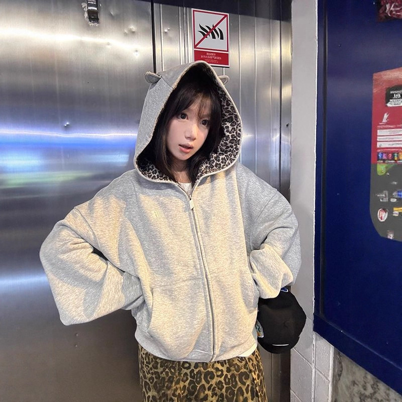 American designer retro leopard print patchwork with thick fleece hooded sweatshirt for women's autumn and winter new loose zipper cardigan trend