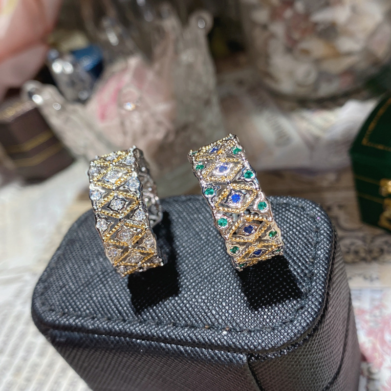 Glittering Gold Tone Tennis Bracelet Women's Fashion Jewelry Luxurious Cubic Zirconia Jewelry for Formal and Casual Wear