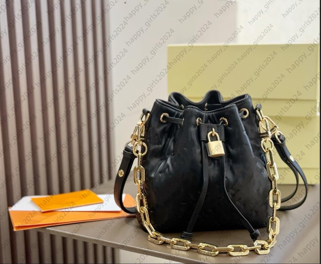 Luxury Coussin Bucket bag Designer Neo noe Drawstring Womens bucket bag Top quality embossed Leather Chains shoulder bag Crossbody Purse Messenger bag Hobos Wallet