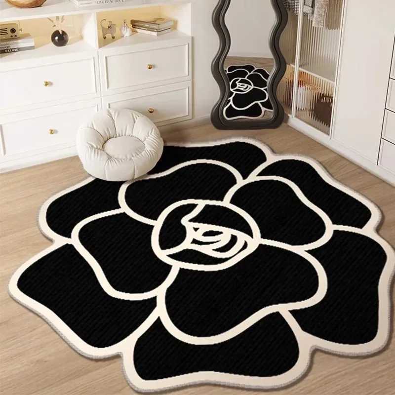 VIKAMA Gardenia Round Carpet Small Fragrance Bedroom Dressing luxury Table Closet Chair Non-Slip Floor Mat Home DecorationM251122