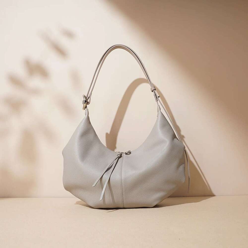 New Large Capacity Beige Grey Color Hobo Tote Elegant Natural Cow Leather Women Handbag Travel Underarm Shoulder Bag Bag