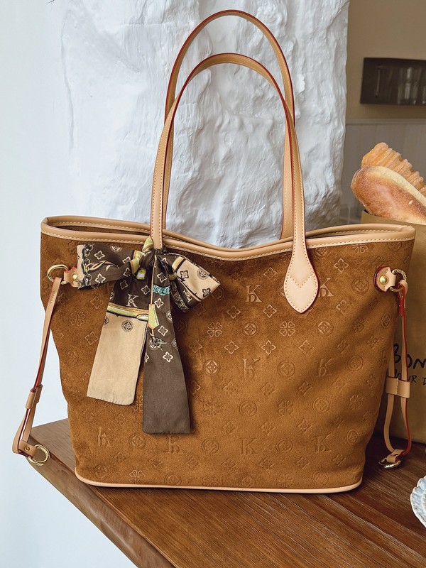 Large Capacity Suede Vintage Commuting Tote Bag Women'S New Old Flower Light Luxury High Sense Shoulder Bag 2025