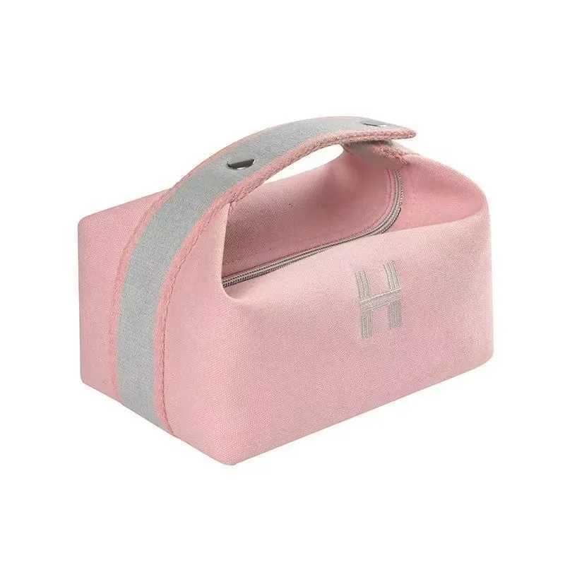 Designer Portable Travel Cosmetic Bag Womens High-End Sensation Internet Famous New Model Super Popular Makeup Storage Bag Y251122