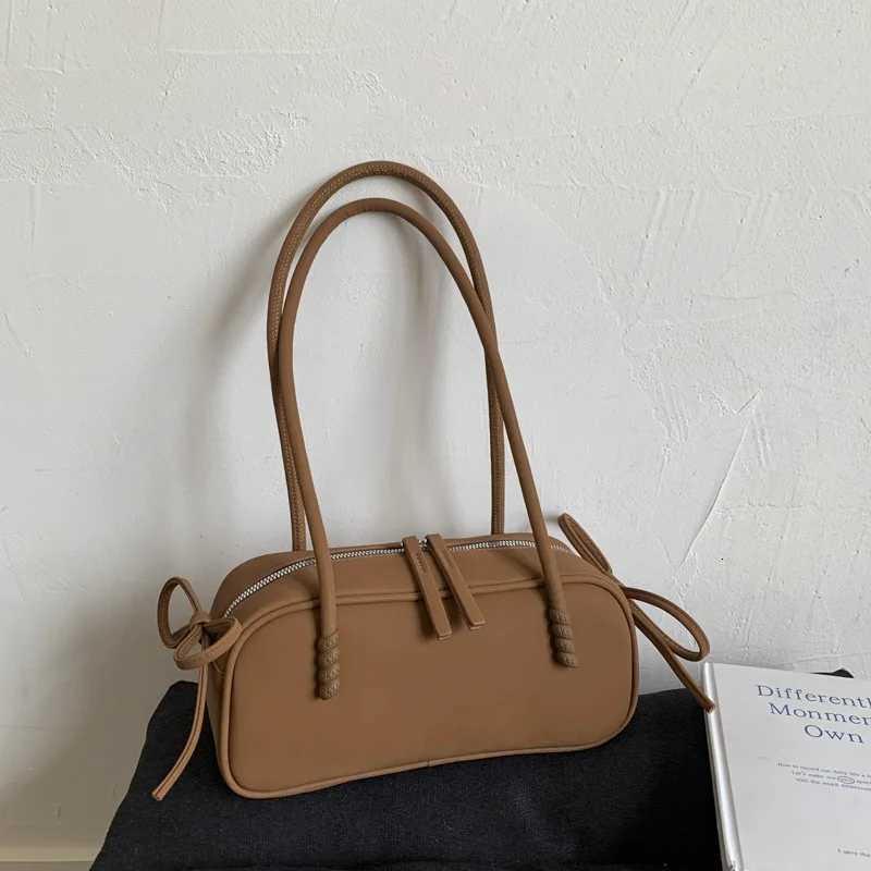 2025 New Korean Version Versatile Casual Temperament Shoulder Bag Underarm Bag Retro Handbag WomenT251122