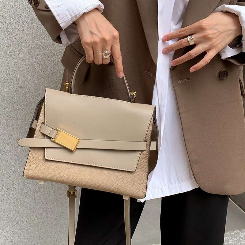 High Quality Leather Tote Bags Women Square Handbags Designer Commuter Shoulder Crossbody Bag Large Capacity Bag