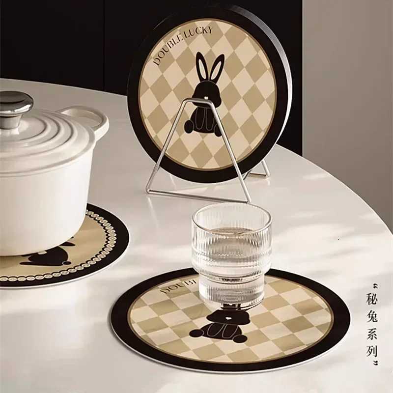 Bunny Coaster Round Vintage Coffee Cup Mats 16cm Fireproof Antiskid Mug Coasters Heat Insulation Hot Pad Dining Table Decoration C251122