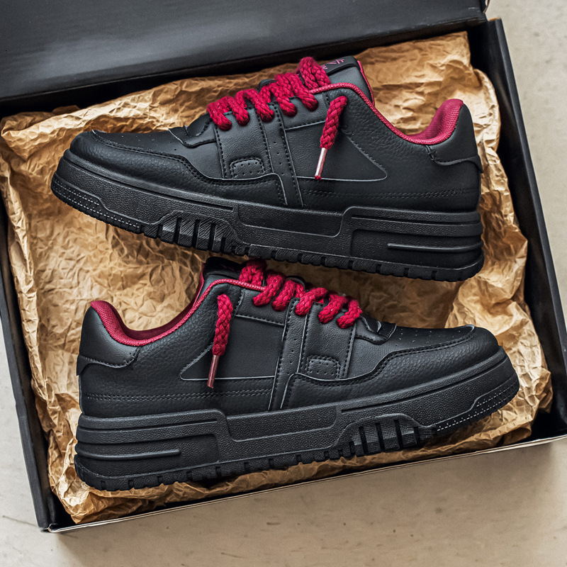 Free Shipping 2025 New Casual Shoes High Quality Soft Sole Pu Leather Sneakers for Men Luxury with box