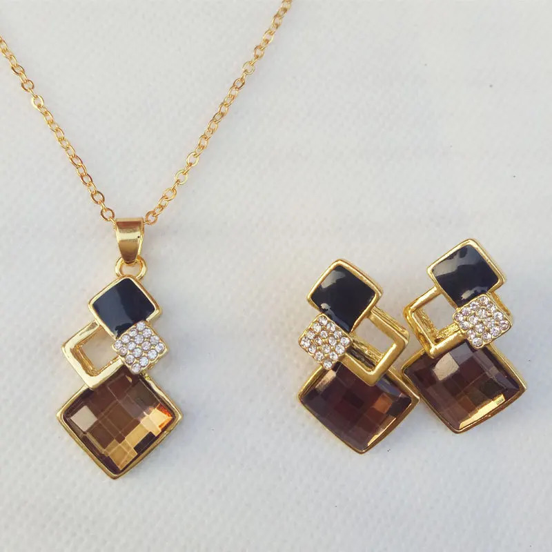 3PC Womens Fashion Transparent Crystal Stone Geometric Pendant Necklace Earrings Jewelry Set Outdoor Accessories Festival Gift 251114