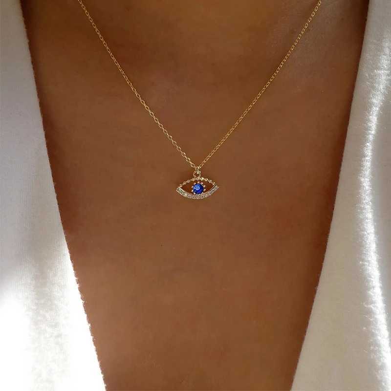 Exquisite Shiny Rhinestone Evil Eye Necklace For Women Vintage Turkish Lucky Blue Eyes Clavicle Chain Necklaces Wedding JewelryT251122