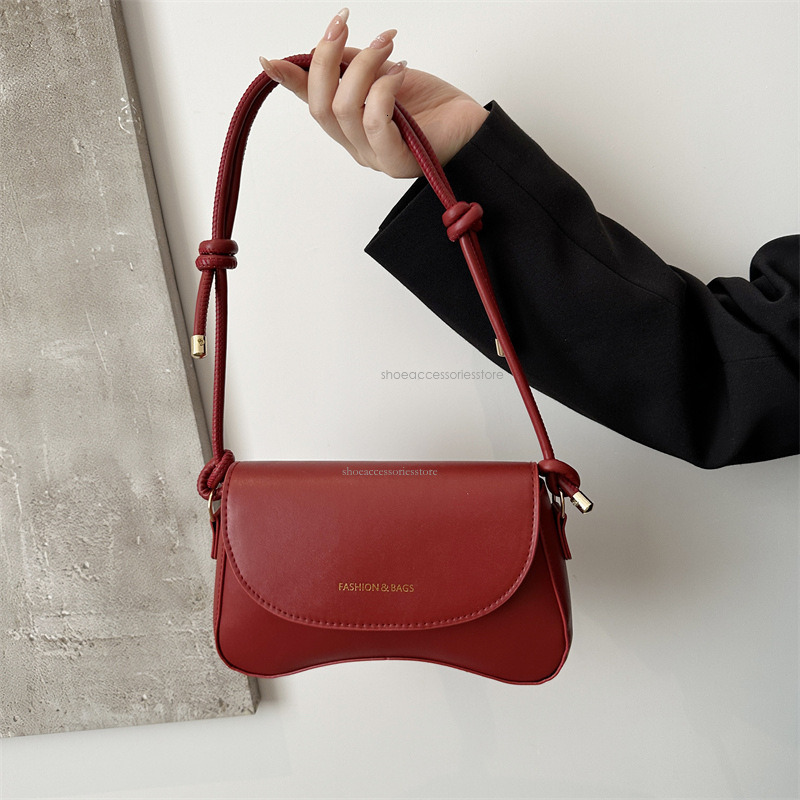 Solid Color Western Style Sloping Women's 2025 New Designer Luxury Korean Version Texture Fashion Shoulder Bag Fashion Handbag