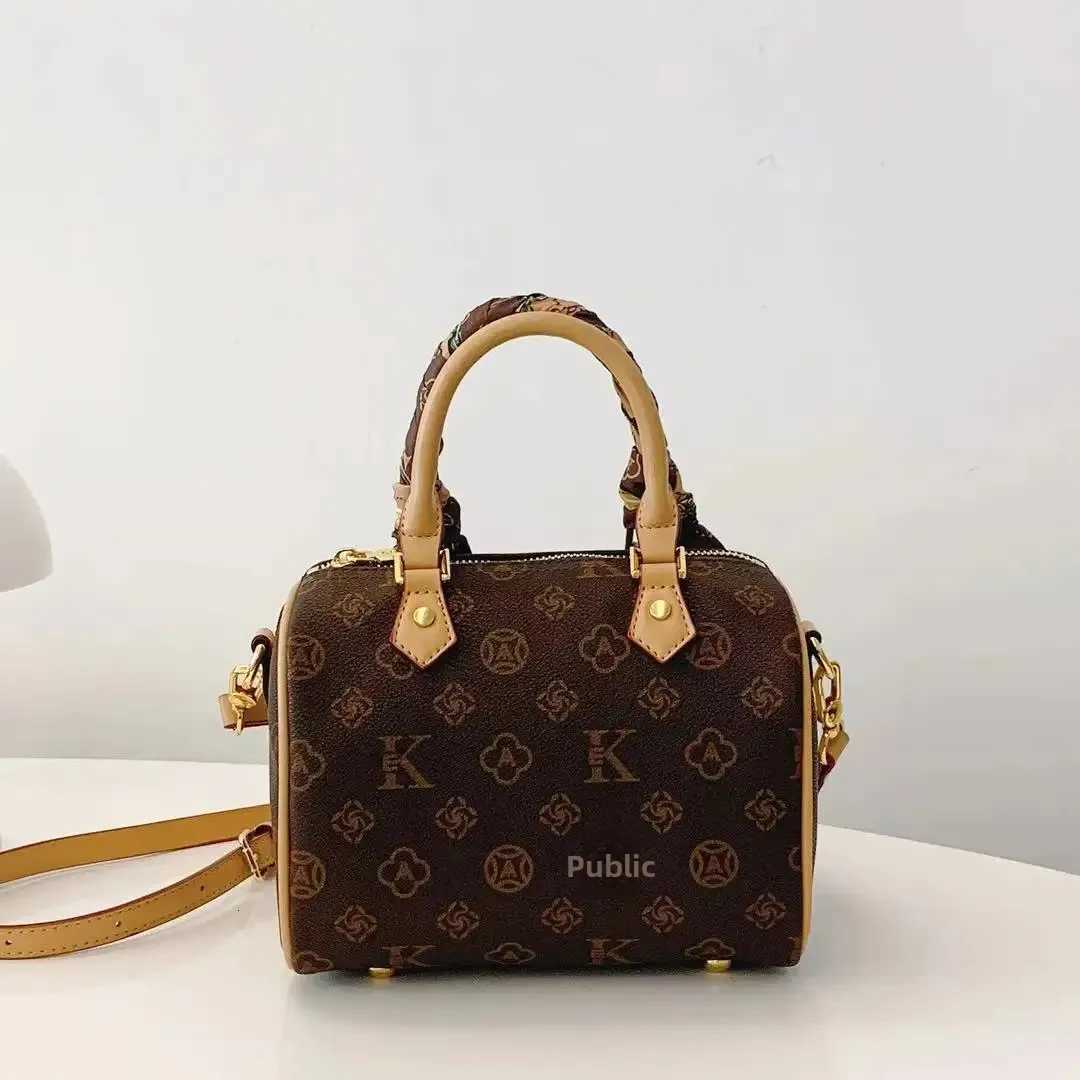 Gutitee Vintage Boston Pillow Handbag Womens Printed Crossbody Bag Soft PVC Polyester Fiber Phone Pocket Carryall Bag K251121