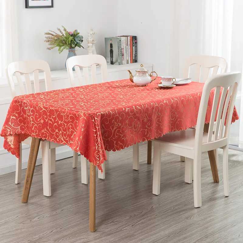 High Quty Europe Style Luxury Embroideried Gold Leaf 180180cm Square Tablecloth Hotel Home Table Cover For Event Decoration C251122