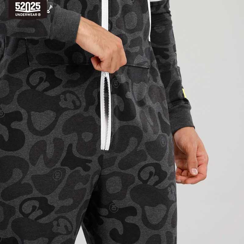 52025 Mens Hooded Jumpsuit One-Piece Cotton Pajamas Comfortable Hooded Lounge Onesie for Men Relax in Style and ComfortW251122