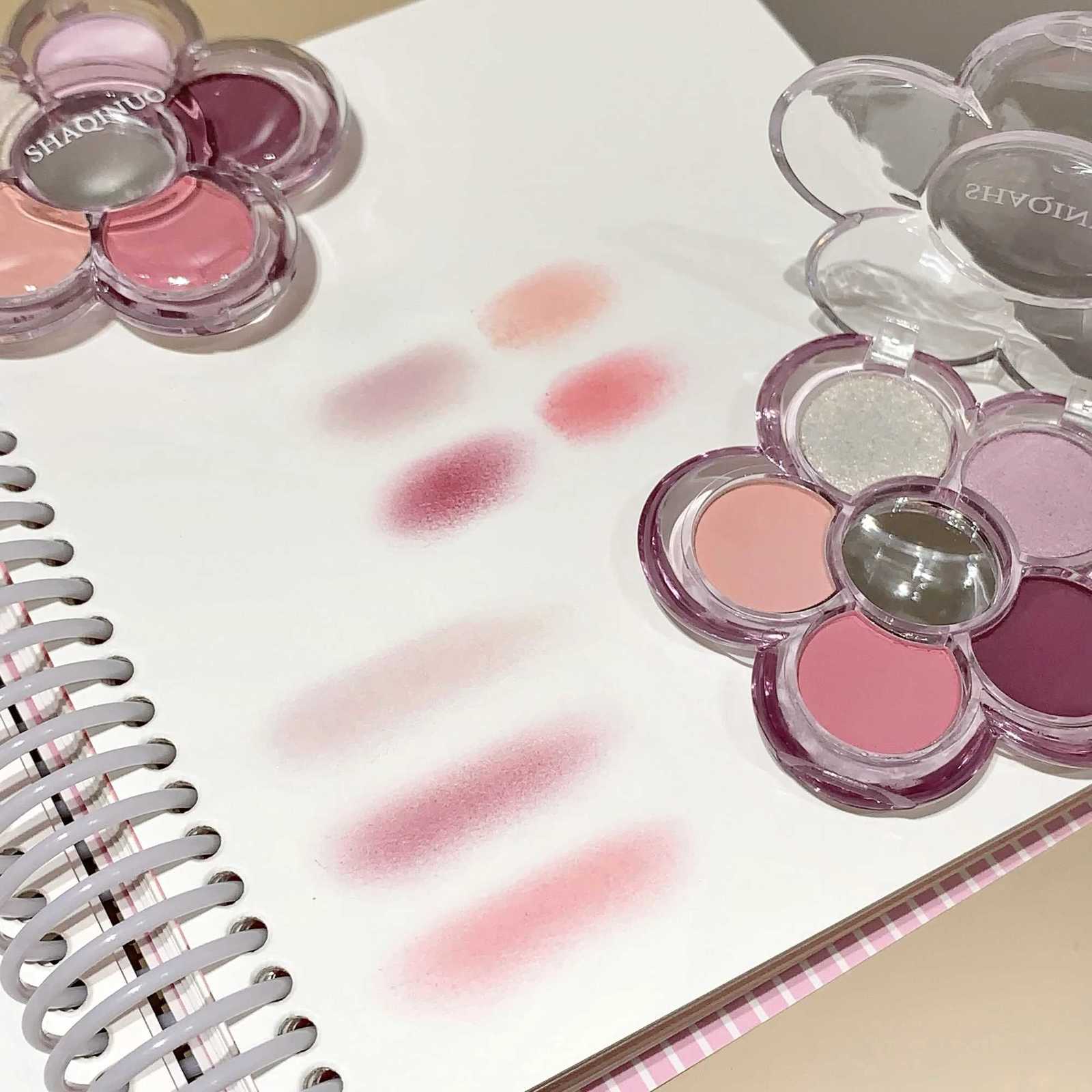 6-color Flowers Eyeshadow Palette Matte Gege Bear Pearlescent Earth Color Sequin Long-Lasting Eyeshadow And Contour PaletteT251122