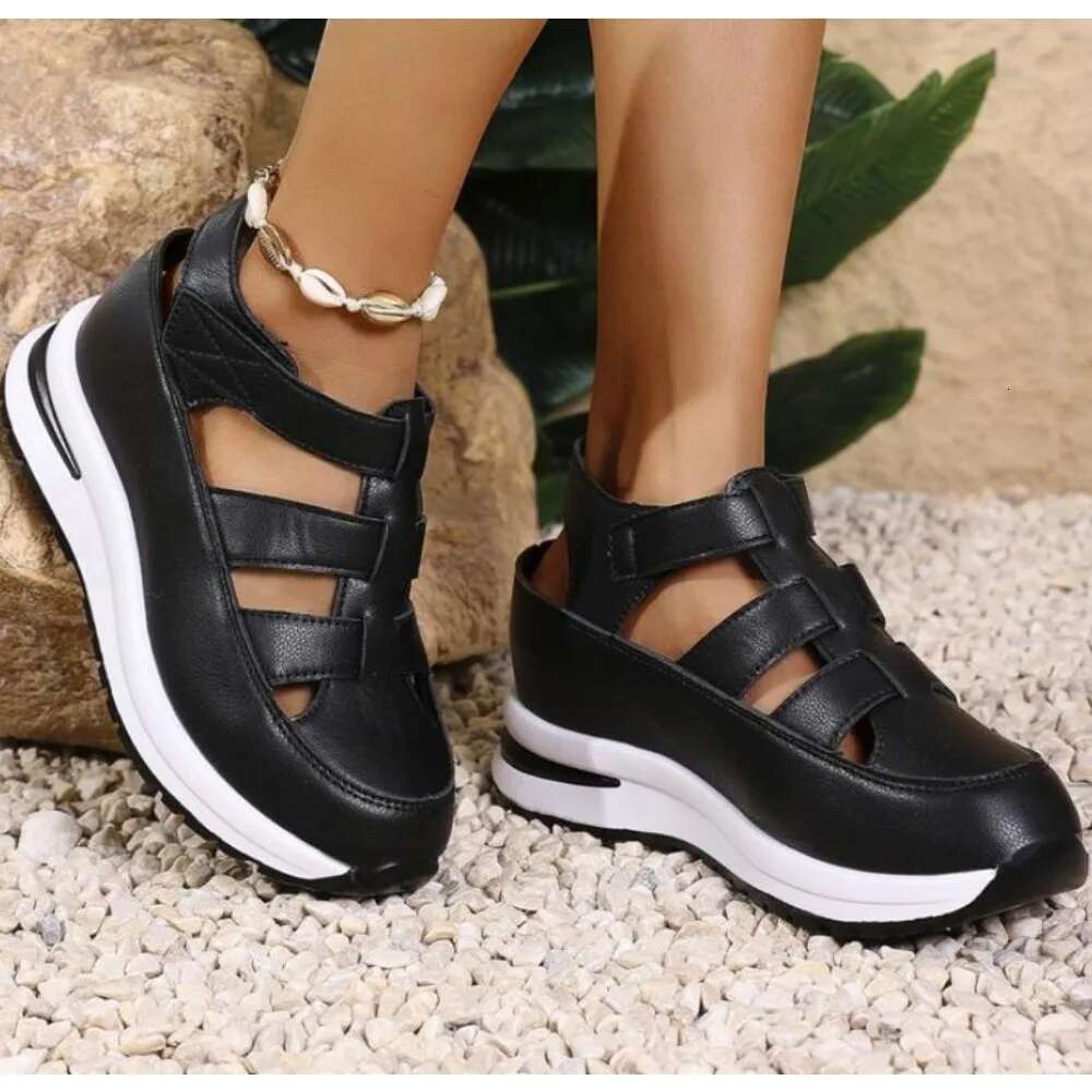 2025 New White Black Closed Toe Women's Rome Casual Sandals Women Hollow Platform Wedges Plus Size 43 Sneakers