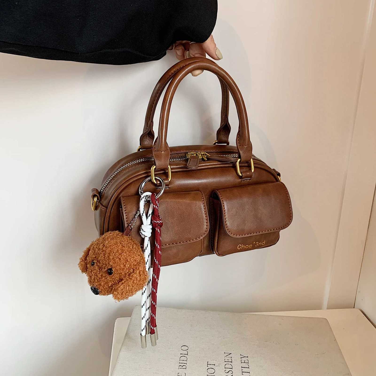 Retro-chic tote bag multi-pocket all-purpose Boston bag commuter shoulder bagT251122