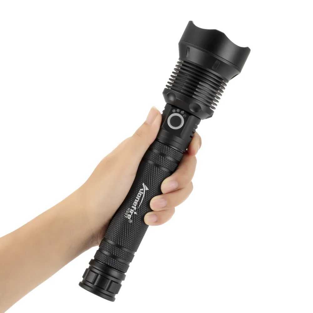 4000Lumen Zoom XHP70 LED High power Flashlight USB Rechargeable Outdoor Torch Hunting Camping Fishing High Power Lighting Lamp C251122