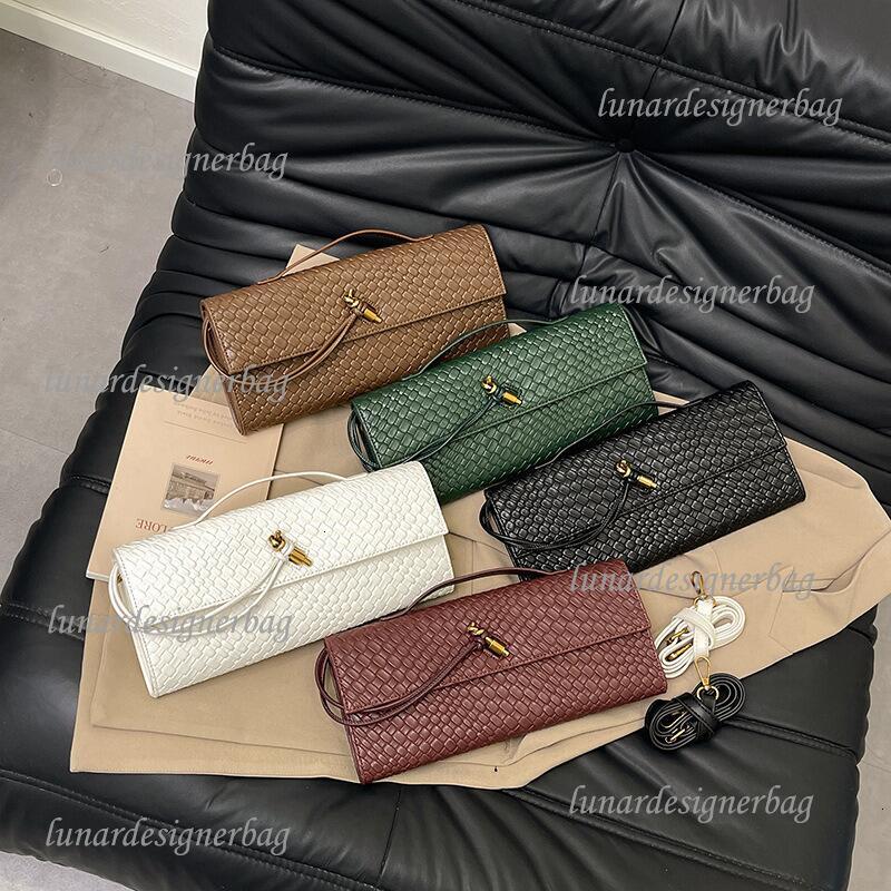 Luxury Fashion Bag for Women Purse Free Shipping Unique Niche Design Casual Fashion Purse 2025 Casual Trendy Women's Clutch Fashion Small Square 