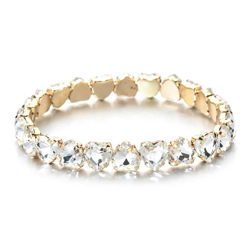 ZMZY Elegant Crystal Rhinestone Love Heart Bracelet For Women Charm Bracelets Gold Color Jewelry J251122