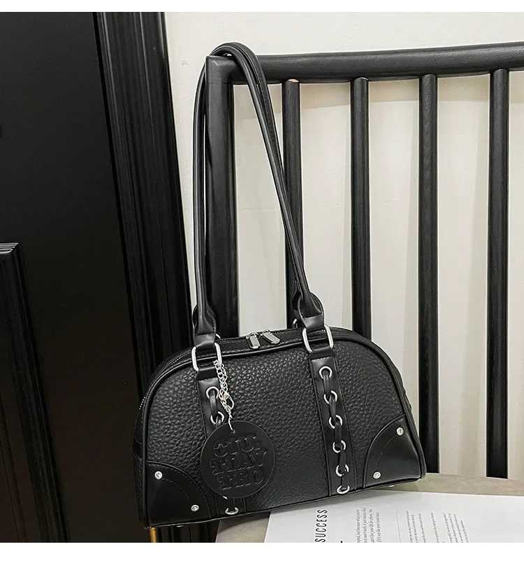 2025 New Korean-style Large-capacity Retro Underarm Boston Bag for Women Casual and CommutingT251122
