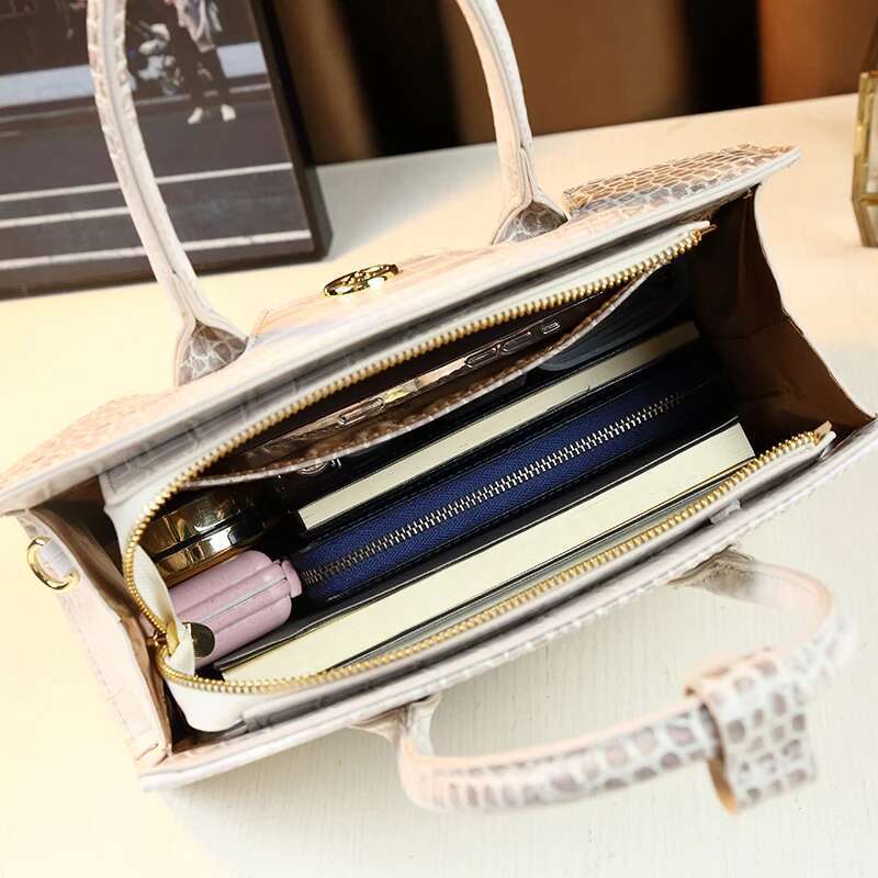 Himalayan Large Capacity Crocodile Pattern Women's Handbag Fashionable Versatile Commuting Crossbody Bag