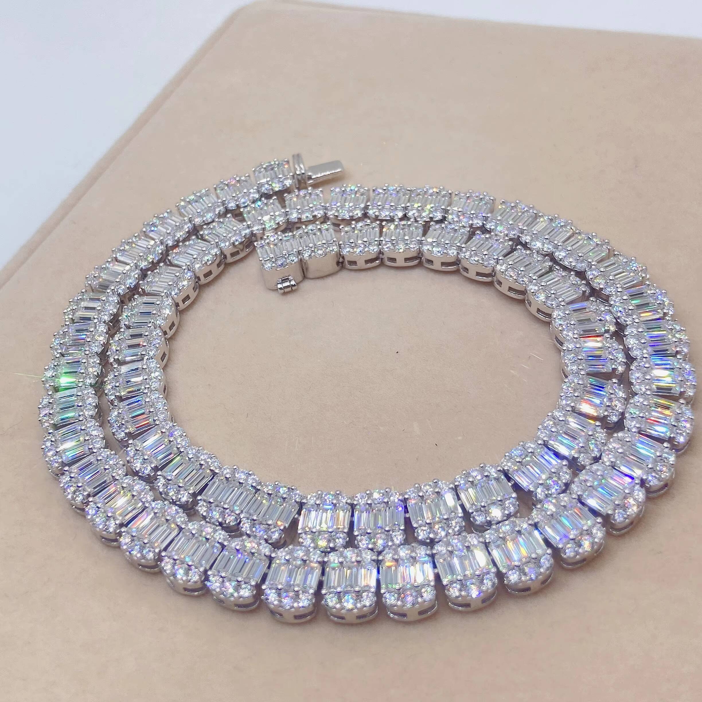 Iced Out Hip Hop Cuban Link Chains Custom Jewelry Real 925 Sterling Silver VVS Baguette Moissanite Diamond Cuban Chain