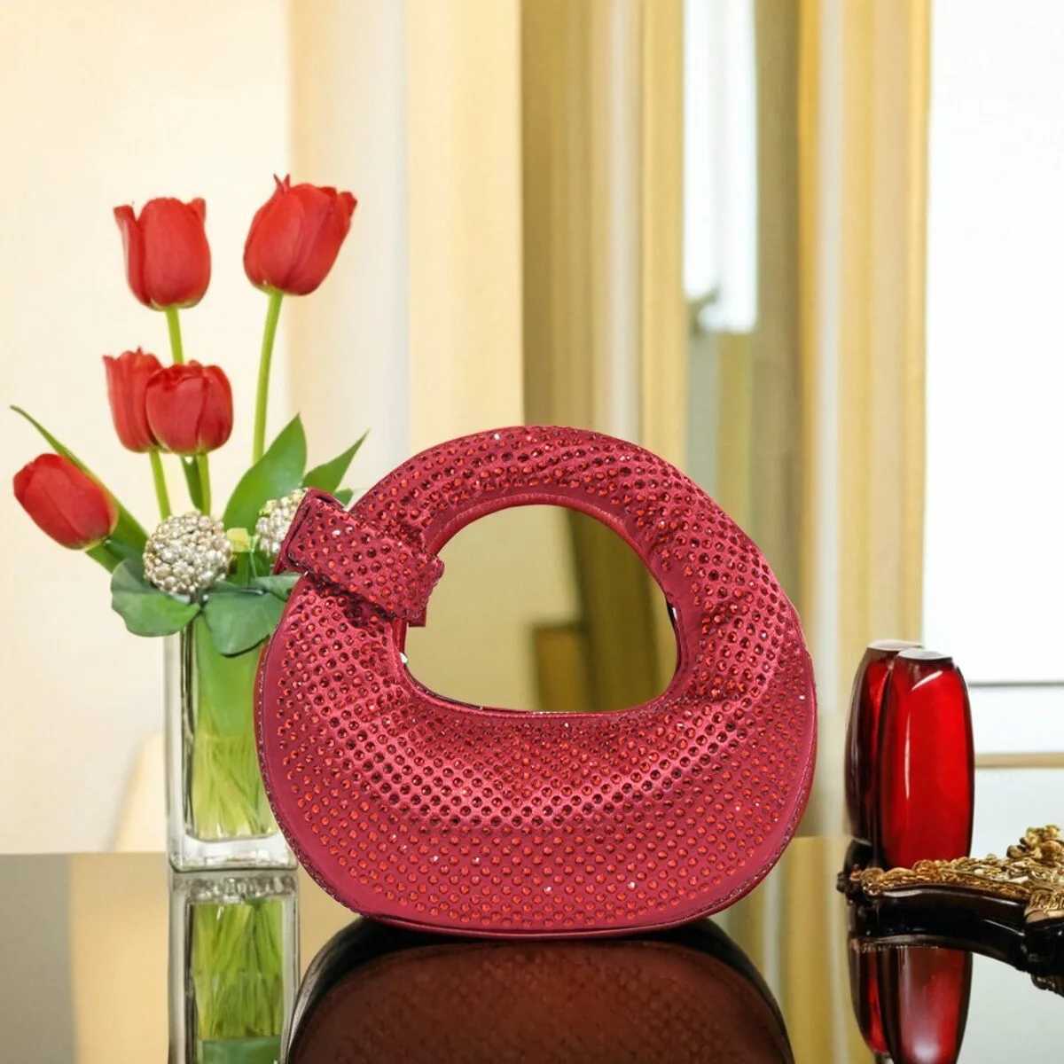 Full Diamond Dumpling Bag Womens Socialite Dinner Clutches Ladies Sparkling Rhinestone Evening Handbag Mini Banquet Party Purse K251121