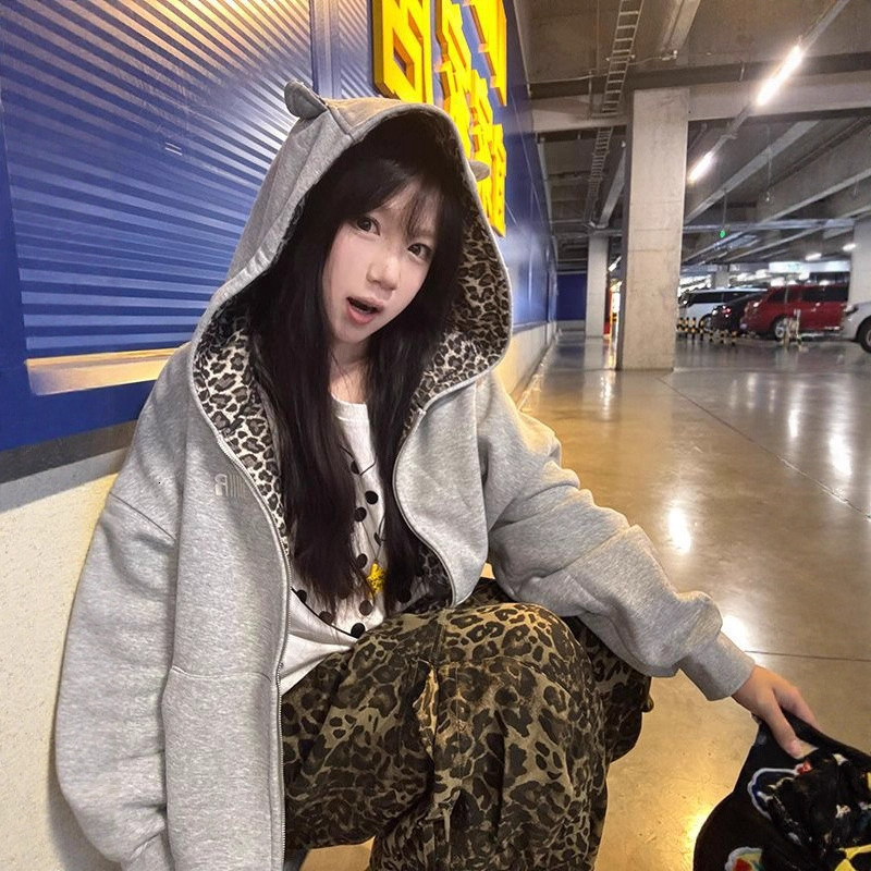 American designer retro leopard print patchwork with thick fleece hooded sweatshirt for women's autumn and winter new loose zipper cardigan trend