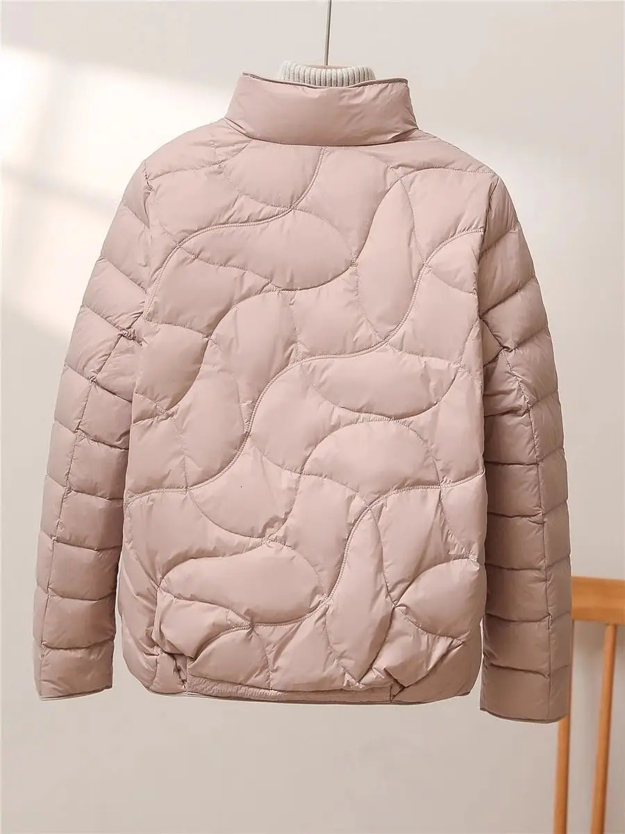 Short Puffer Jacket Women 2025 Lightweight Quilted Cotton Coat Petite Fashion Winter Warm Parka Y2K Stylish Bubble 251110