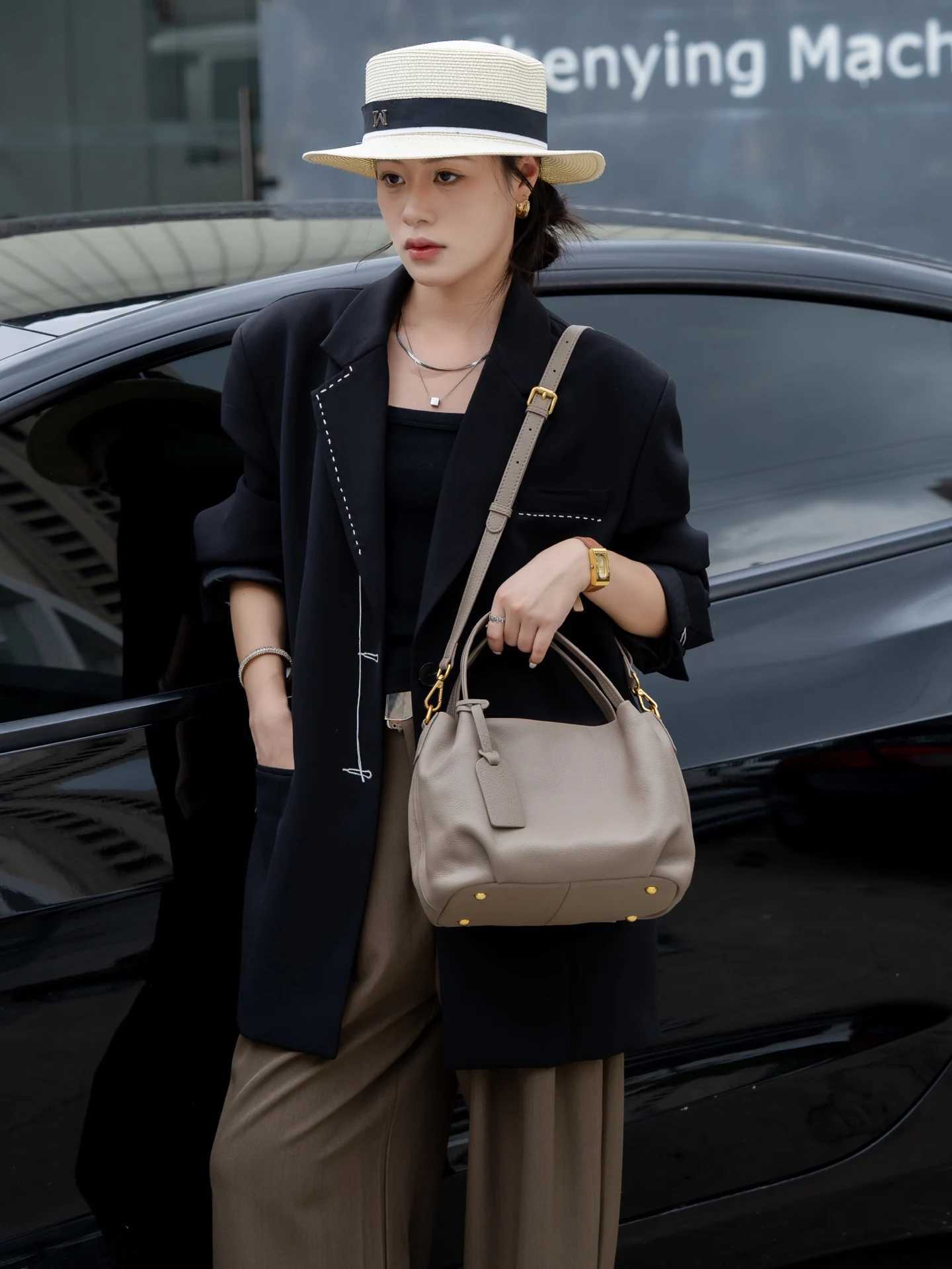 Genuine Grade Cow Leather Womens Shoulder Crossbody Bag Female Luxury Designer Brand Tote Ladies Soft Cowhide Handbag for WomanT251122