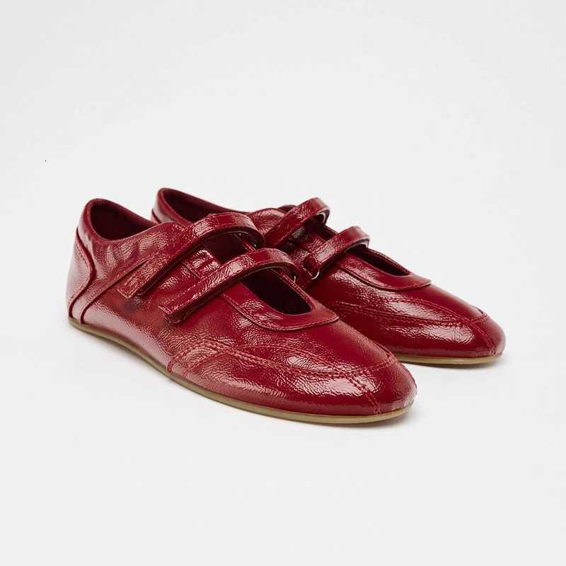 2025 Women Ballet Flats Shoes Comfortable Leather Casual Designer Sneakers Women Spring Autumn Shallow Loafers Zapatos De Mujer X251122