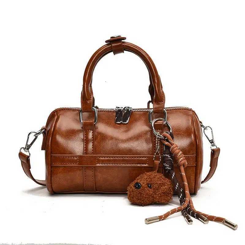 New Arrival 2025 Spring High quality Retro Small Bag for Women - Versatile Messenger Type Fashion and Portable Boston HandbagT251122