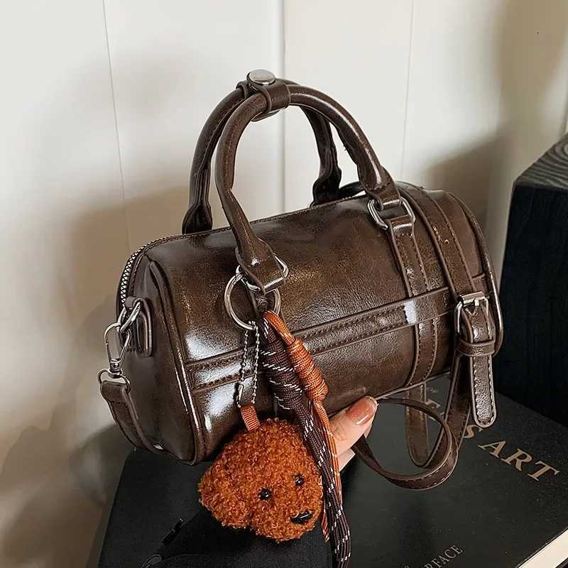 New Arrival 2025 Spring High quality Retro Small Bag for Women - Versatile Messenger Type Fashion and Portable Boston HandbagT251122