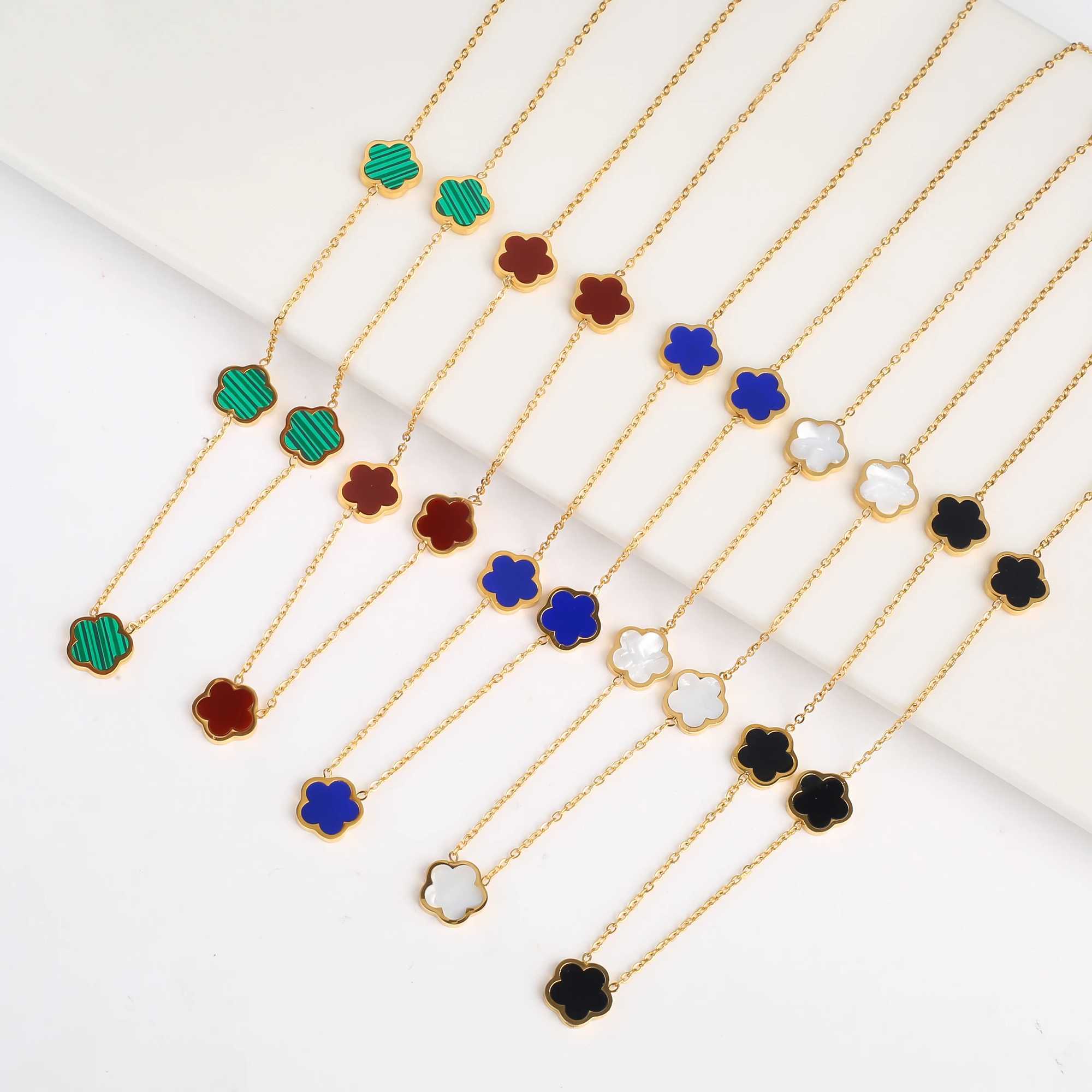 Hot Selling StainlESS Steel Single Sided Pendant Necklace With Five leaf Flower High-Quality Jewelry For Womens J251122