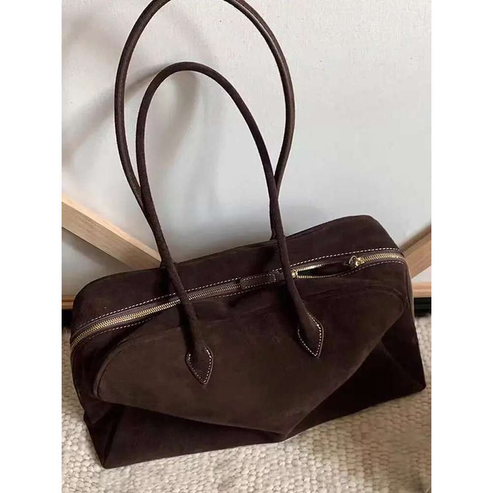 New Design Matte Coffee Color Toast Shape Bowling Tote Real Suede Leather Women Long Handle Handbag Wear Resistant Bag Bag