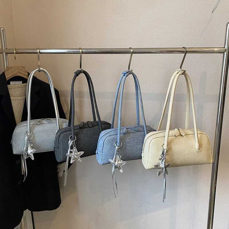 Popular Classic Elegant Tote Bag For Women Leather Material Spacious Interior Luxury Brand Handbags Chic DesignT251122