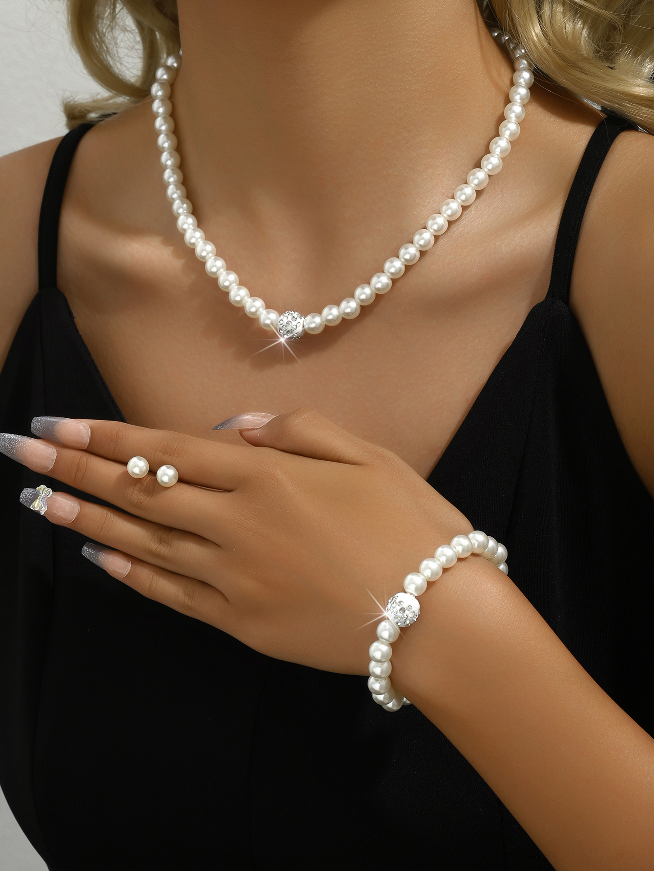 4-piece women's pearl bracelet, earring, necklace, jewelry set, party, holiday, travel outfit, gift