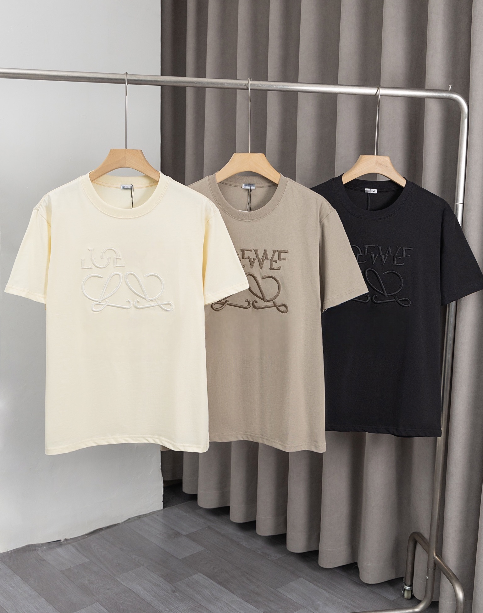 Men's T-Shirts Luxury TShirt Mens Women Designer T Shirts Short Summer Fashion Casual with Brand Letter High Quality Designers t-shirts