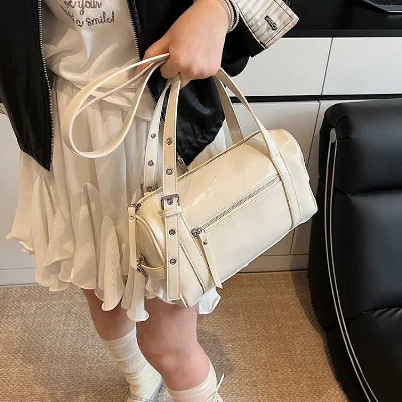 High-End Ladies Tote Bag Made Of Premium Leather Featuring High-End Quality And Paris Elegant Vintage Look T251122