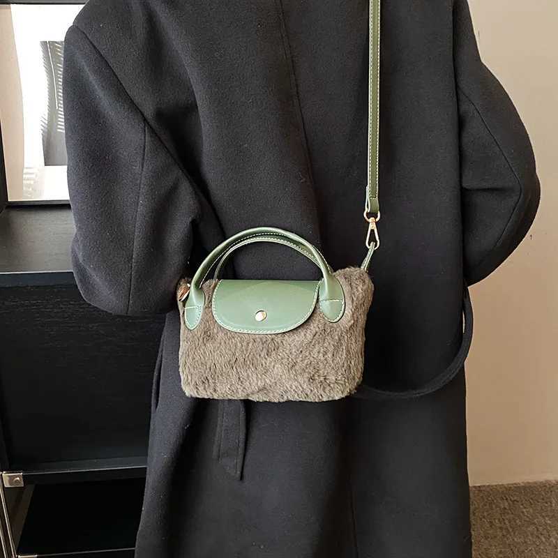 Cute Autumn And Winter Plush Mini Handbag FAshion Temperament Mini Coin Purse Korean Version Versatile Crossbody Bag K251121