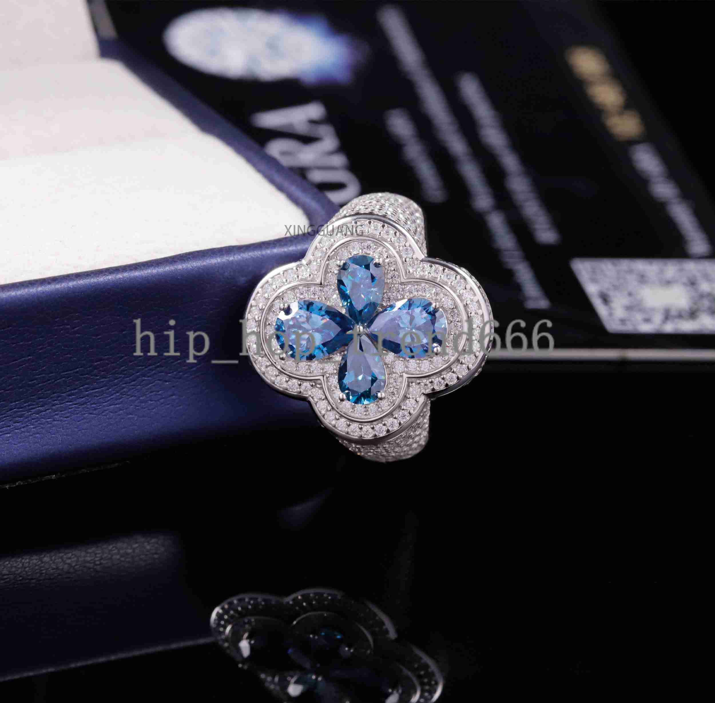 Four Leaf Clover VVS Moissanite Cuban Ring For Man Women 925 Sterling Silver Hip Hop Ring Blue Diamond Clover Cuban Ring