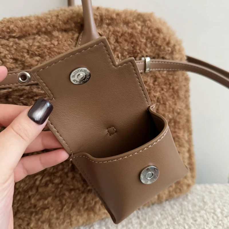 FAshion Real Fur Boston Pillow Bags For Women luxury Designer Handbag Purses 2025 New In lambswool Belt Underarm Shoulder K251121