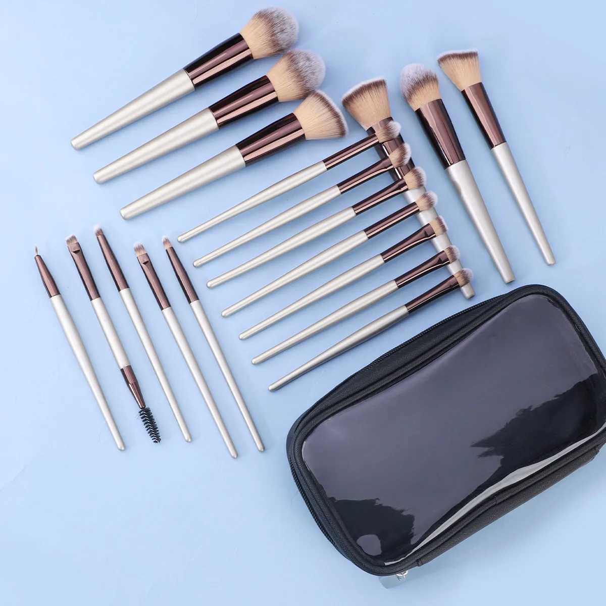 18-Piece Makeup Brush Set in Champagne Gold with Portable Brush Case Soft-Bristle Powder Brushes Eye Shadow Brushes and Full Se C251122