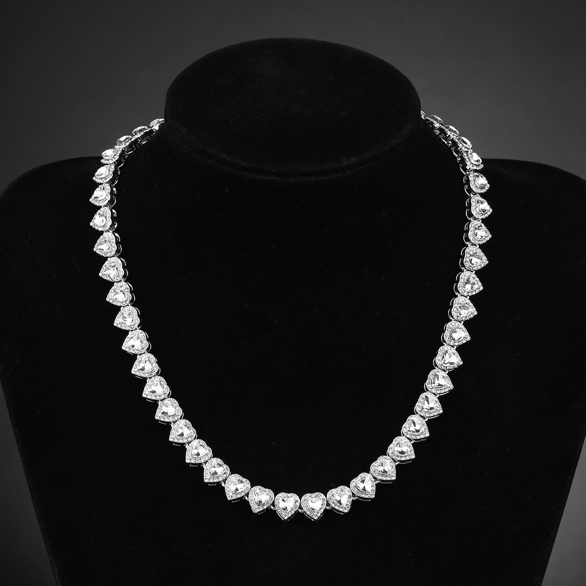 ly arrived Valentines Day high polished shiny heart Cz tennis chain necklace suitable for womens fashion jewelry gifts 241030