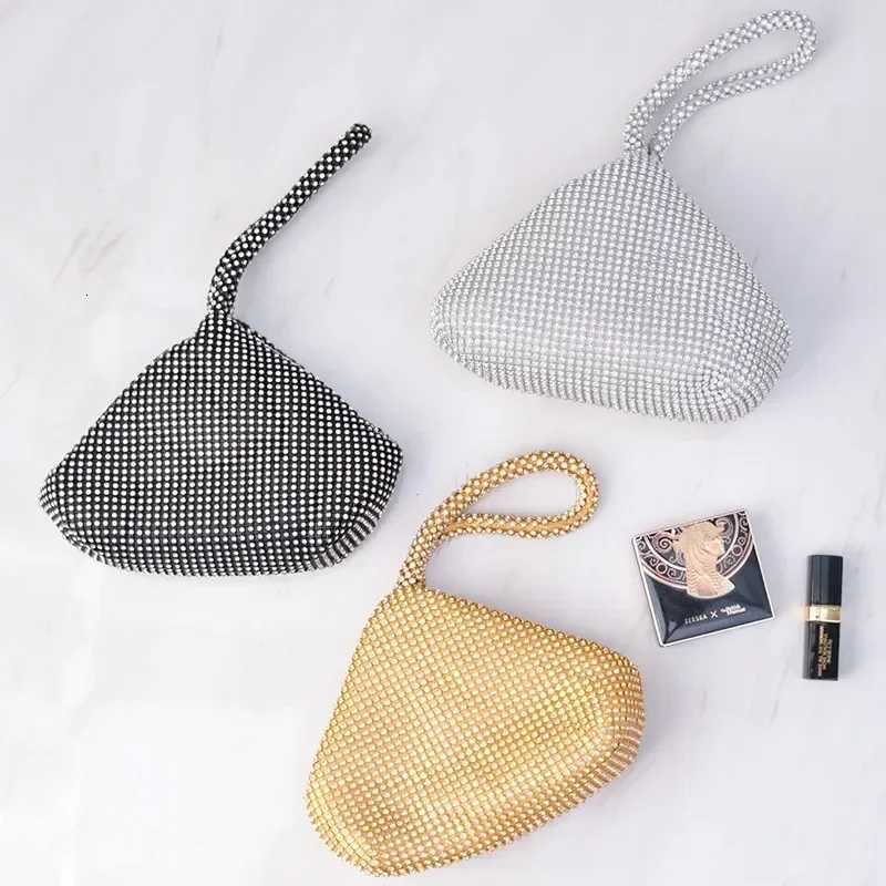 Sparkling Silver Women Mini Evening Clutch Wristlets Bag Ladies Party Wedding Bag Female Crystal Shiny Handbag and Purse K251121